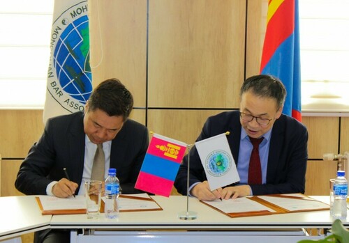 Монголын Хуульчдын Холбоотой санамж бичиг байгууллаа.